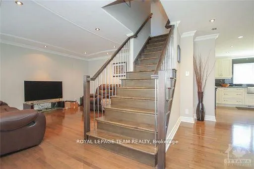 Photo 12 of 840 Forest Street, Ottawa, Queensway Terrace North — HOMEH