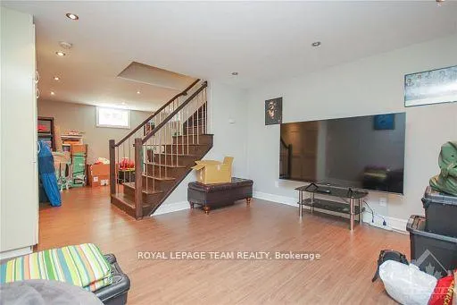 Photo 23 of 840 Forest Street, Ottawa, Queensway Terrace North — HOMEH