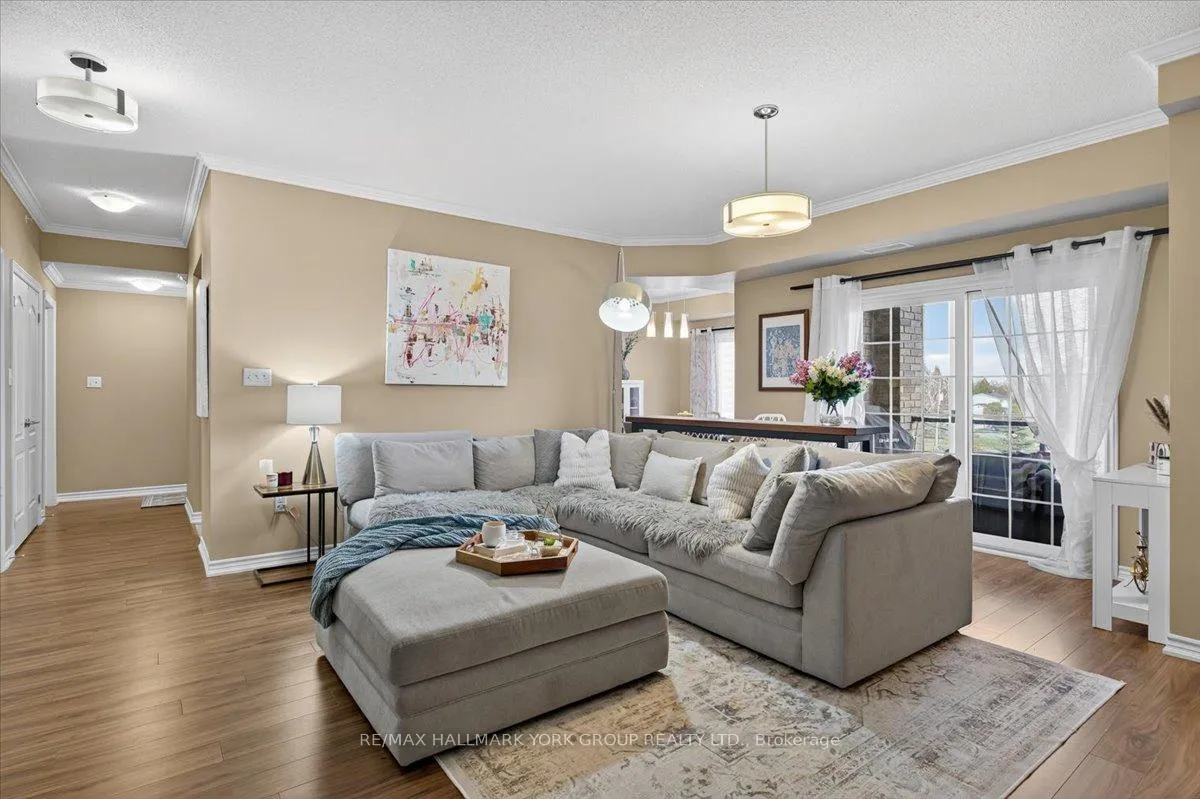 Front of Unit 211, 45 Ferndale Drive S