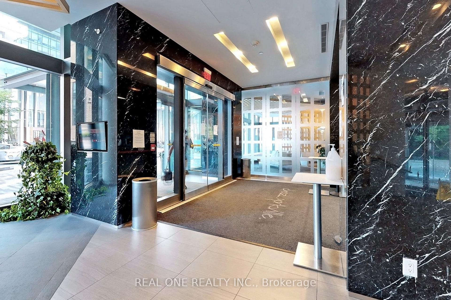 Photo 4 of Unit 1602, 45 Charles Street E, Toronto, Church-Yonge Corridor — HOMEH