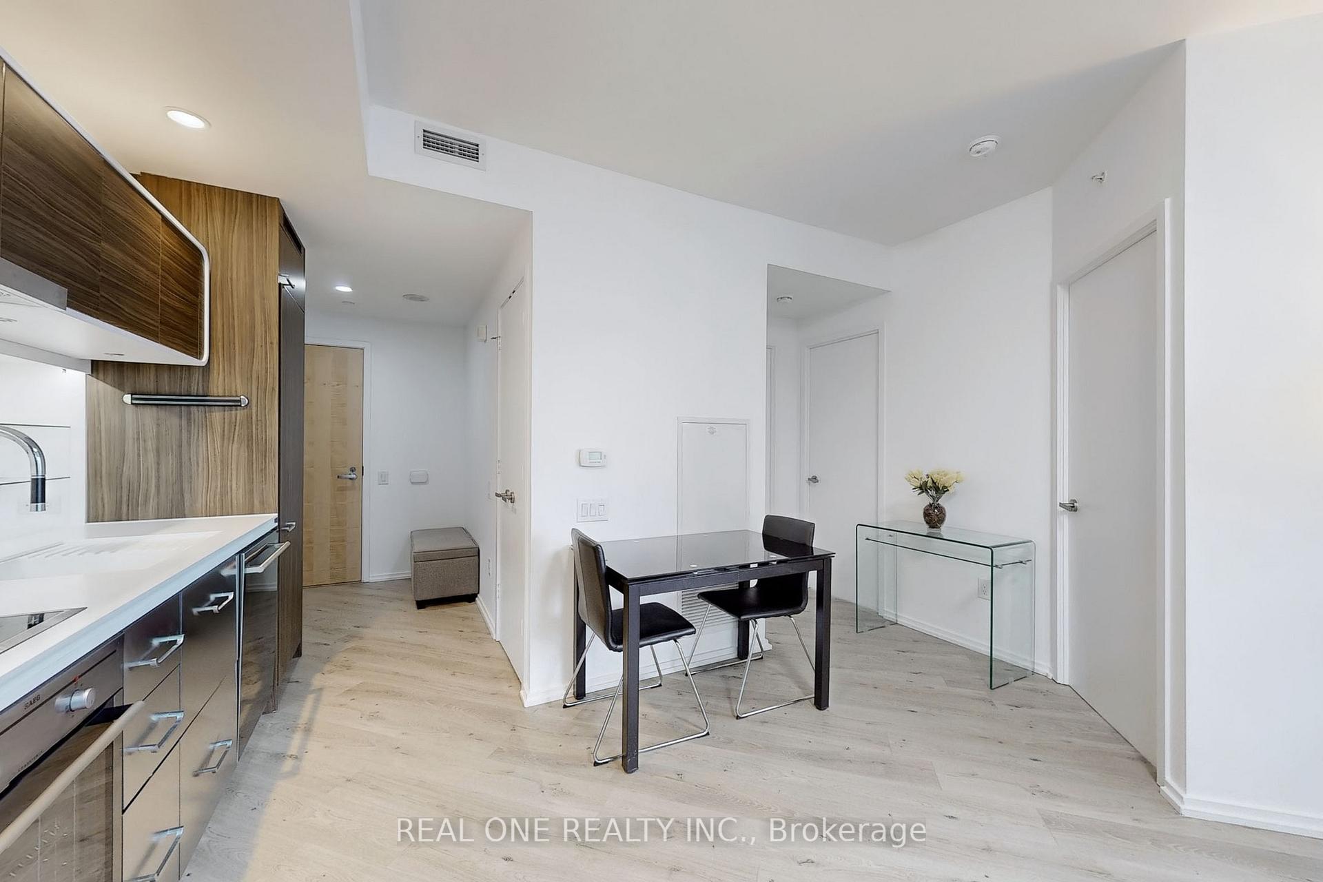 Photo 16 of Unit 1602, 45 Charles Street E, Toronto, Church-Yonge Corridor — HOMEH