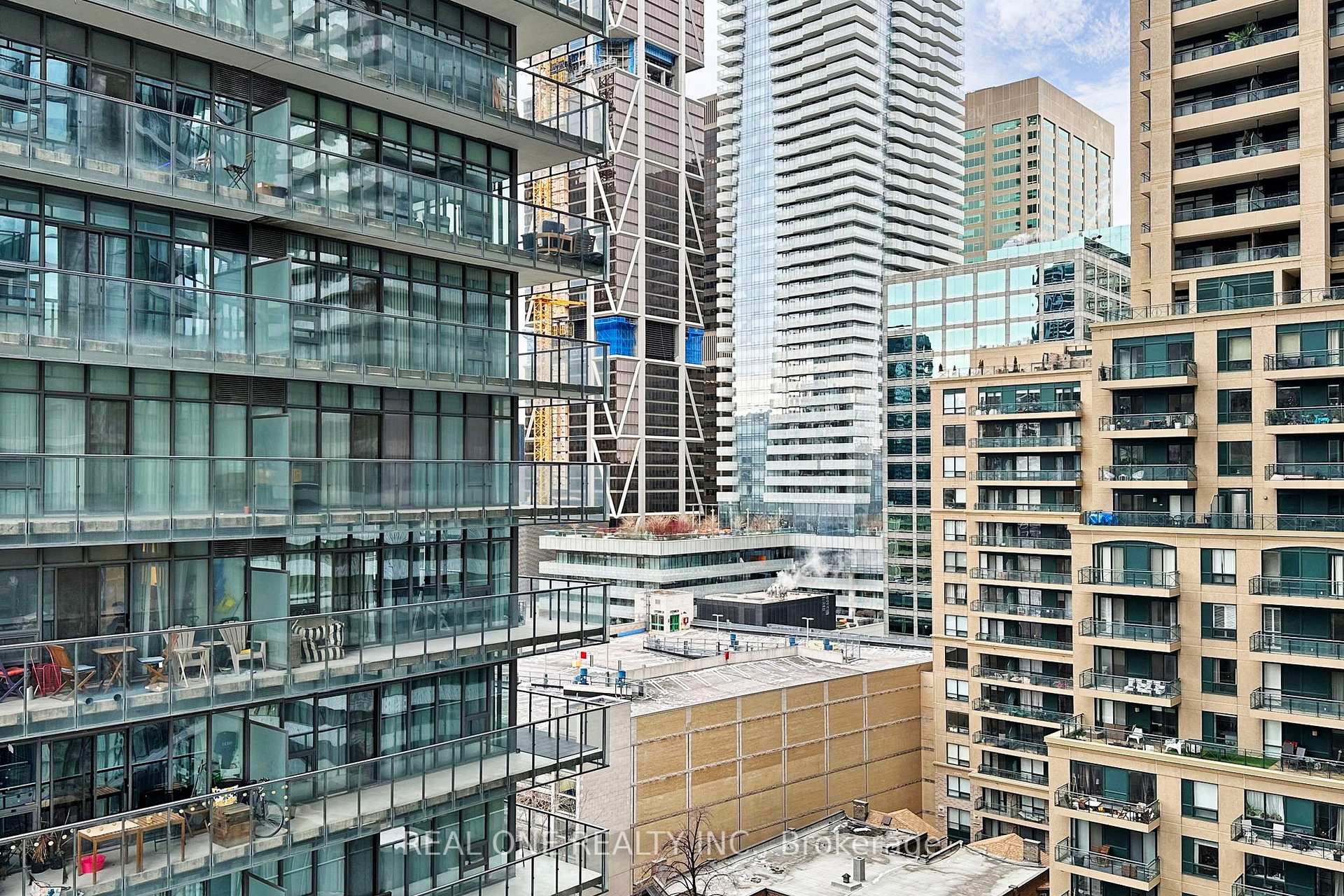 Photo 32 of Unit 1602, 45 Charles Street E, Toronto, Church-Yonge Corridor — HOMEH