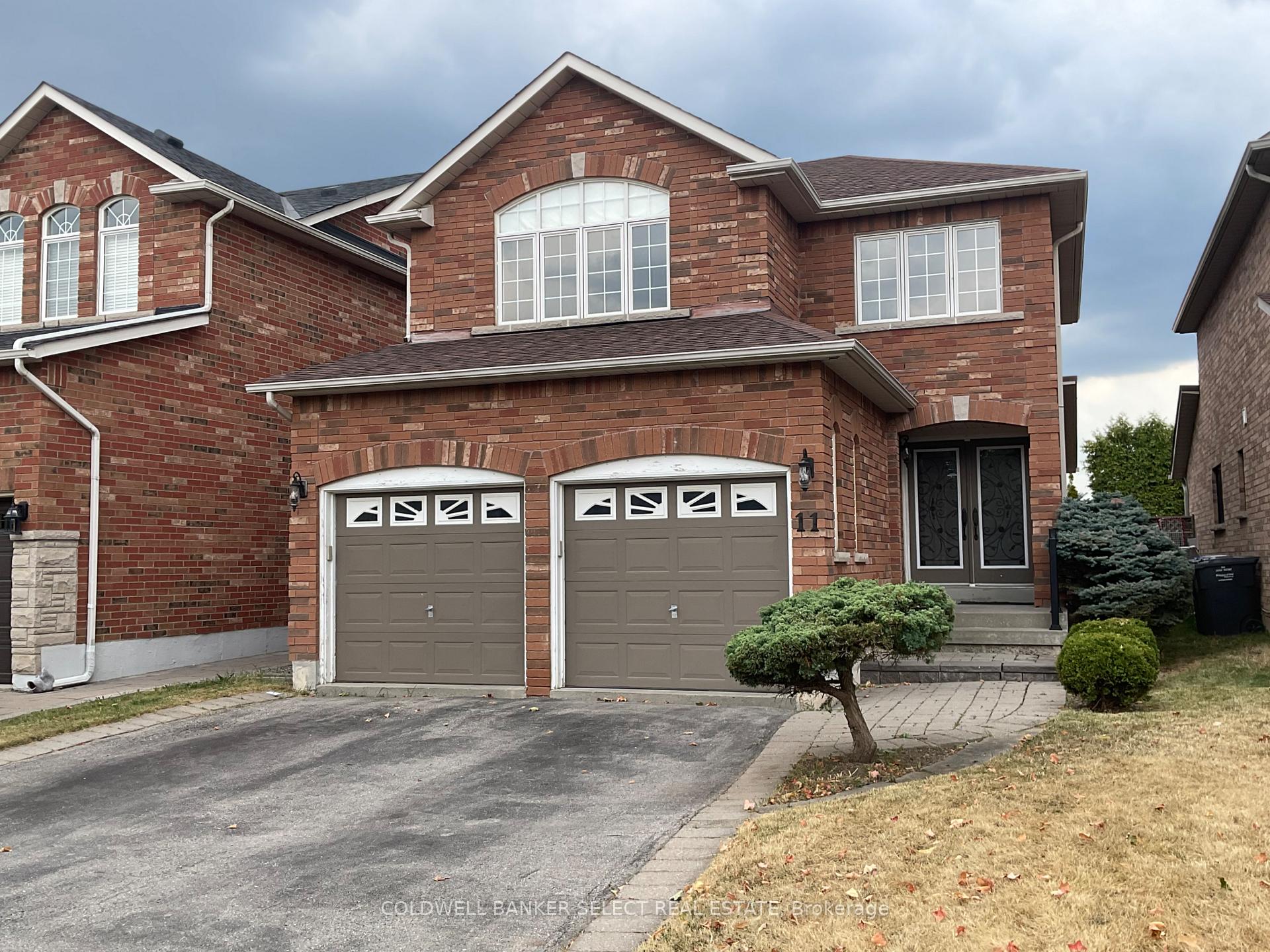 Photo 1 of 11 Shangrila Terrace, Caledon, Bolton West — HOMEH