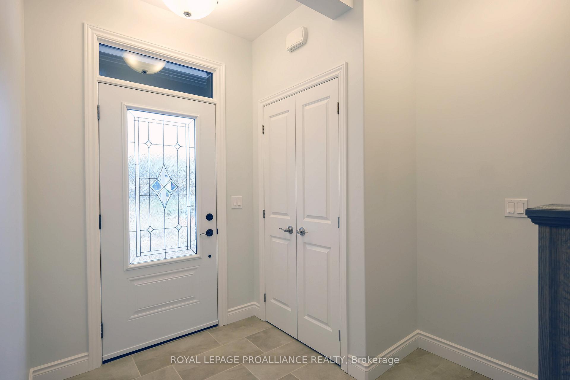 Photo 2 of 51 Redwood Drive, Belleville, Thurlow Ward — HOMEH