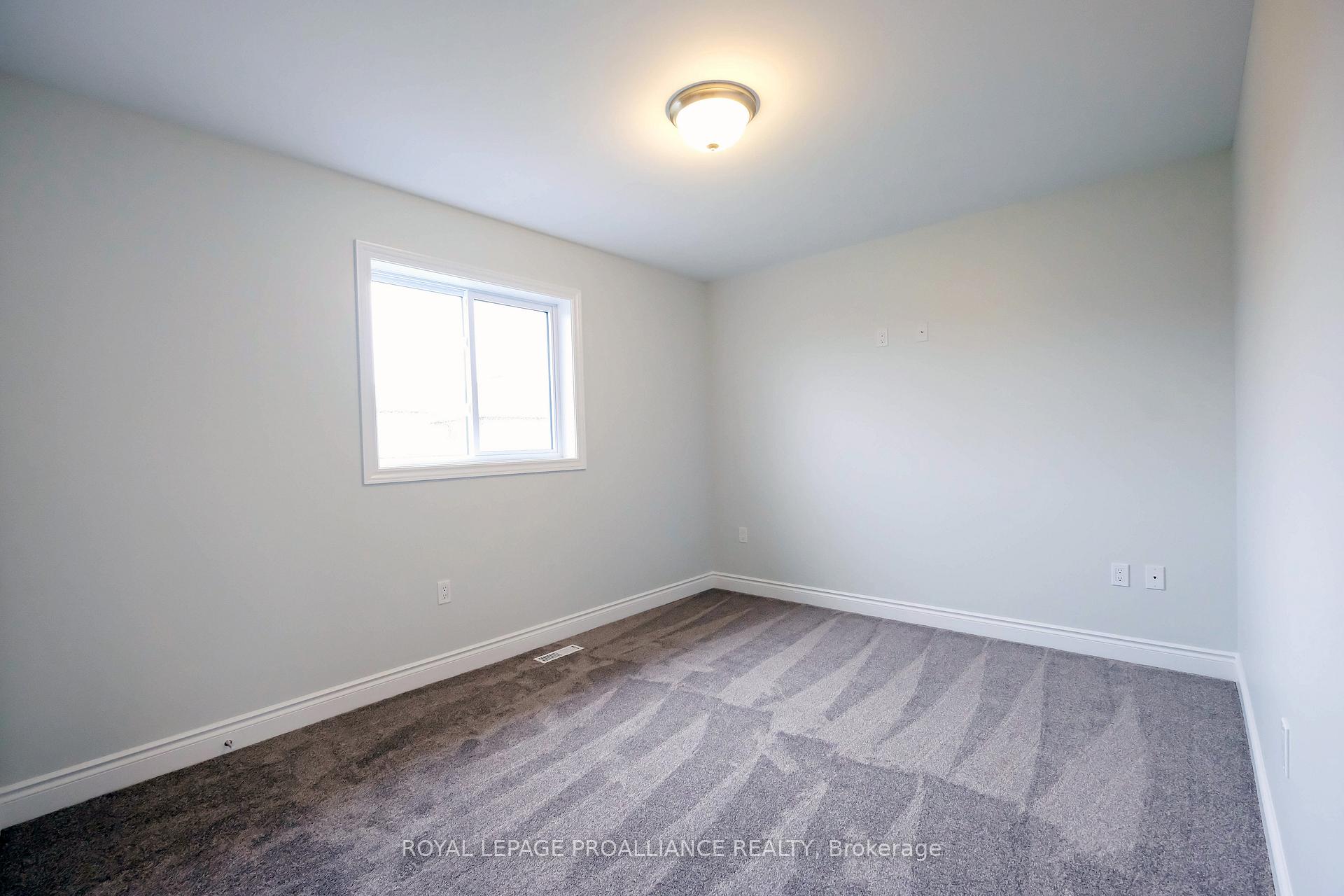 Photo 11 of 51 Redwood Drive, Belleville, Thurlow Ward — HOMEH
