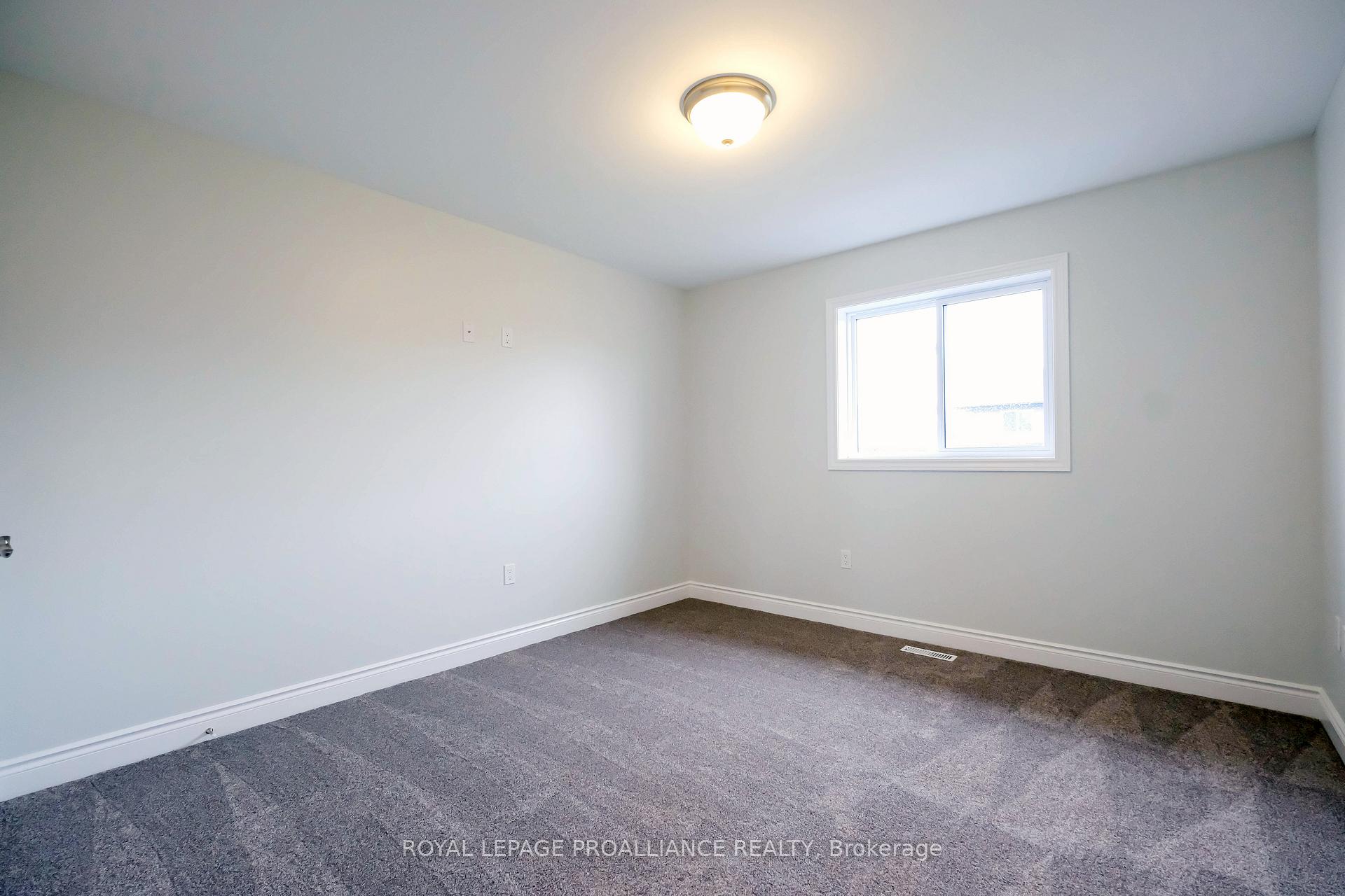 Photo 10 of 51 Redwood Drive, Belleville, Thurlow Ward — HOMEH