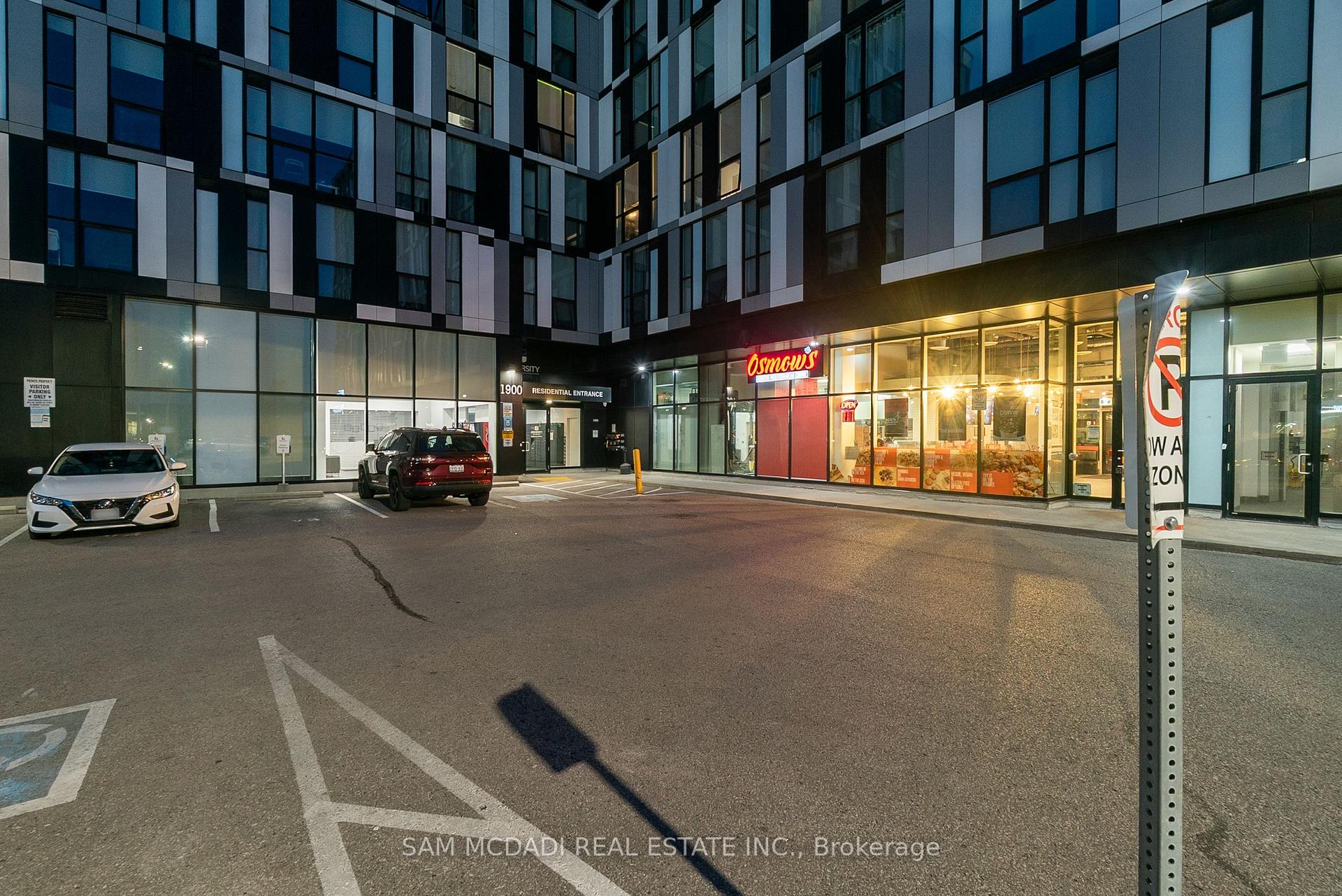 Front of Unit 319, 1900 Simcoe Street N