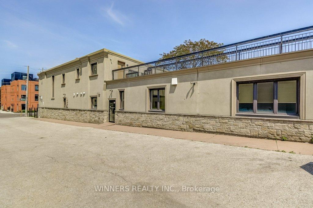 Photo 2 of Unit 101, 130 Wellington Street N, Hamilton, Beasley — HOMEH