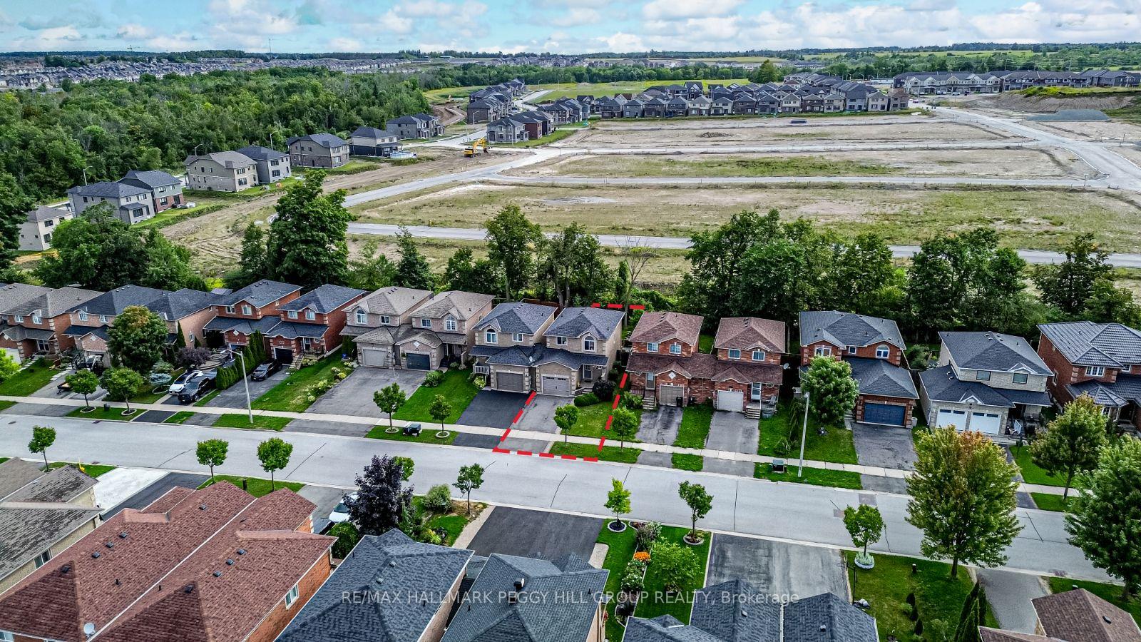 Photo 17 of 17 Bartor Boulevard, Barrie, Painswick South — HOMEH