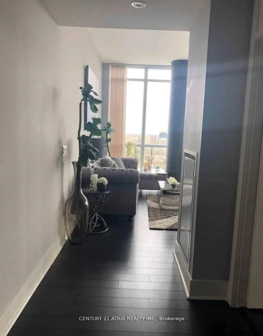 Photo 3 of Unit 3002, 32 Davenport Road, Toronto, The Annex — HOMEH