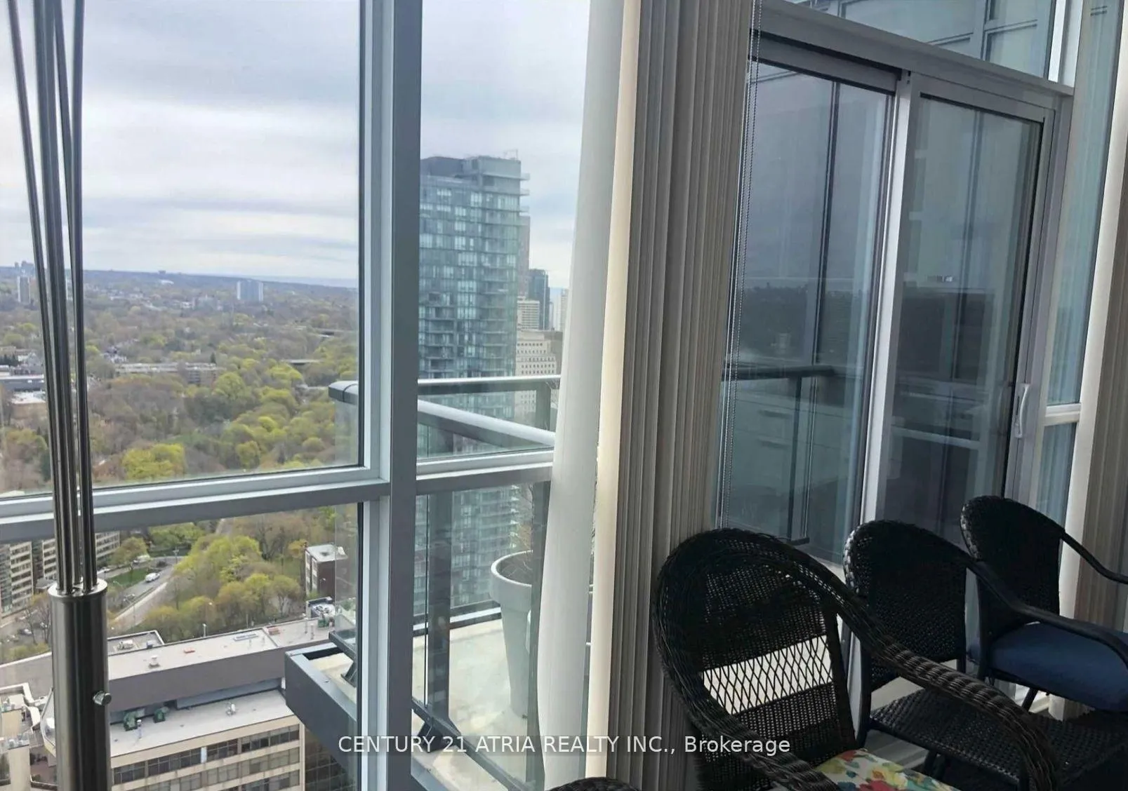 Photo 13 of Unit 3002, 32 Davenport Road, Toronto, The Annex — HOMEH