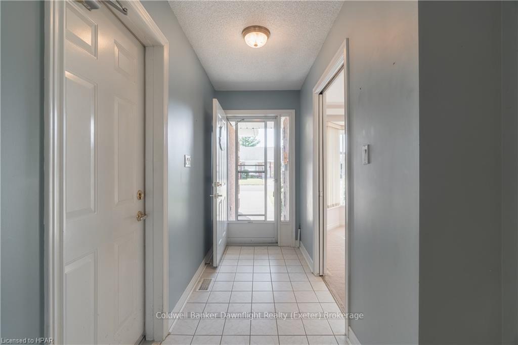 Photo 4 of Unit 5, B-5 Thames River Place, West Perth, Logan — HOMEH