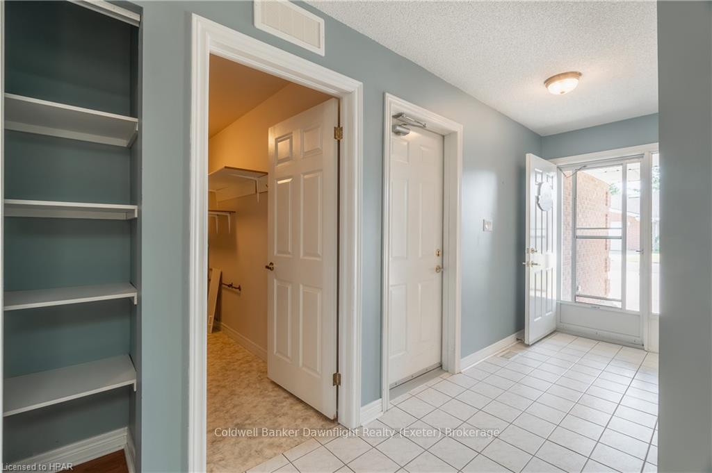 Photo 5 of Unit 5, B-5 Thames River Place, West Perth, Logan — HOMEH