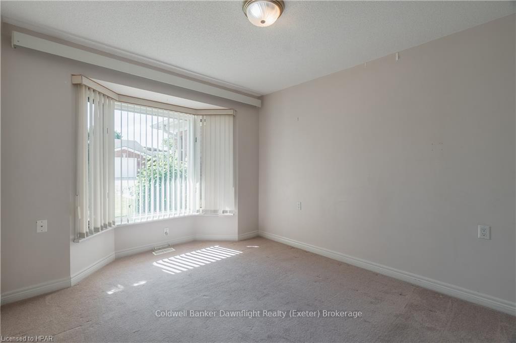 Photo 8 of Unit 5, B-5 Thames River Place, West Perth, Logan — HOMEH
