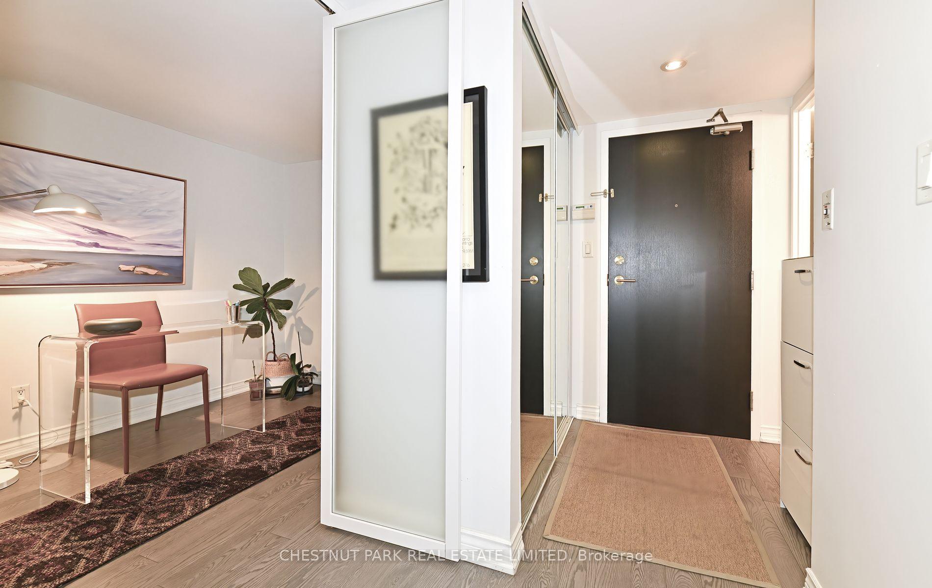 Photo 2 of Unit 1013, 230 King Street, Toronto, Moss Park — HOMEH