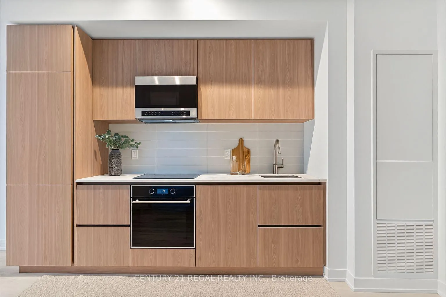 Photo 18 of Unit 1303, 110 Broadway Avenue, Toronto, Mount Pleasant West — HOMEH