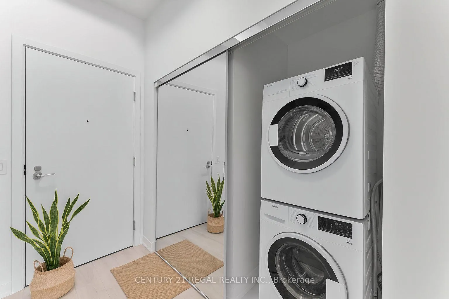 Photo 28 of Unit 1303, 110 Broadway Avenue, Toronto, Mount Pleasant West — HOMEH