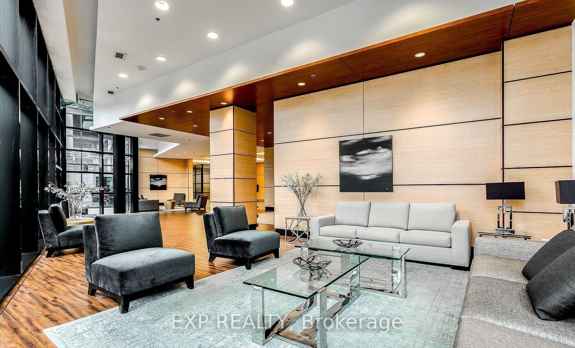 Photo 7 of Unit 1908, 2910 Hwy 7 Road, Vaughan, Concord — HOMEH