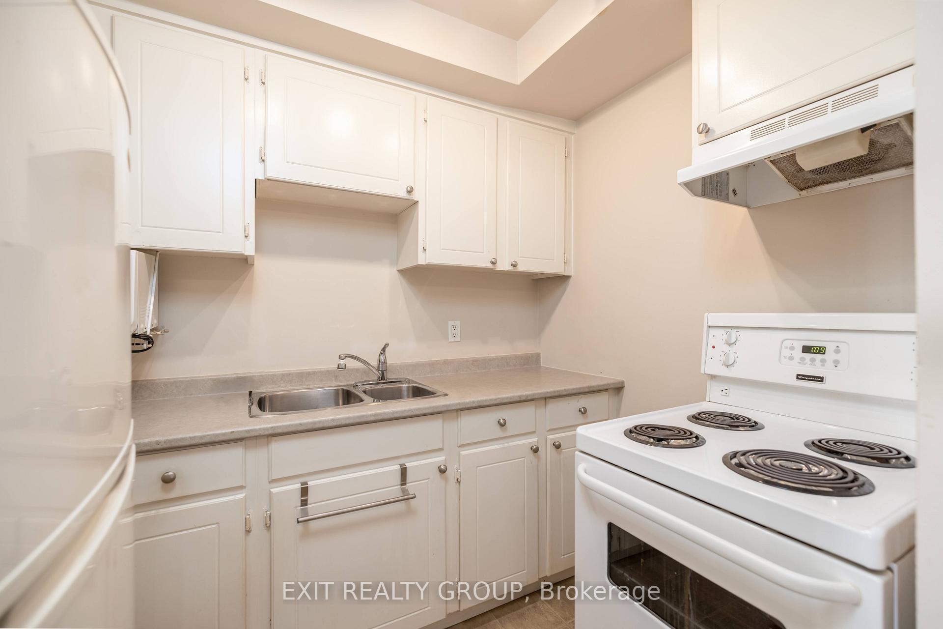 Photo 33 of Unit 308, 25 College Street E, Belleville, Belleville Ward — HOMEH