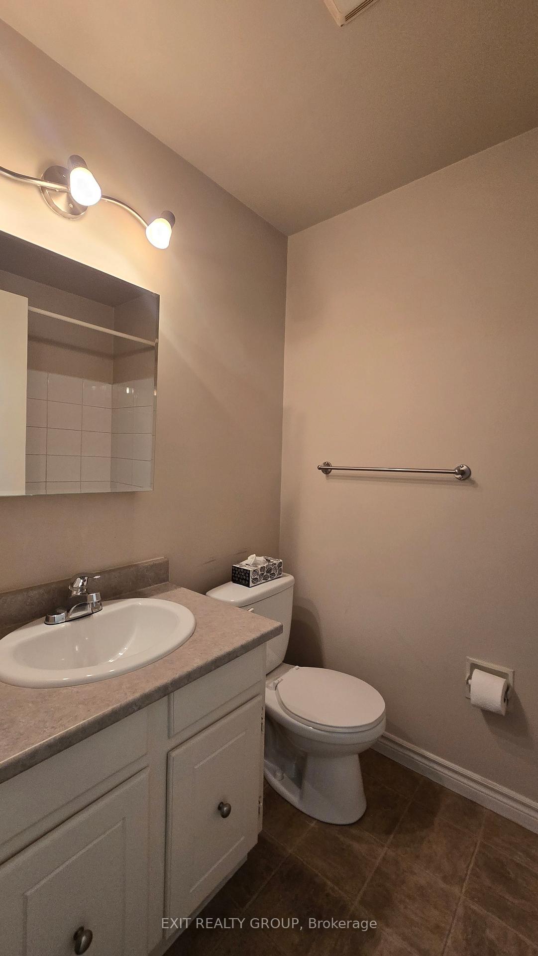 Photo 9 of Unit 308, 25 College Street E, Belleville, Belleville Ward — HOMEH