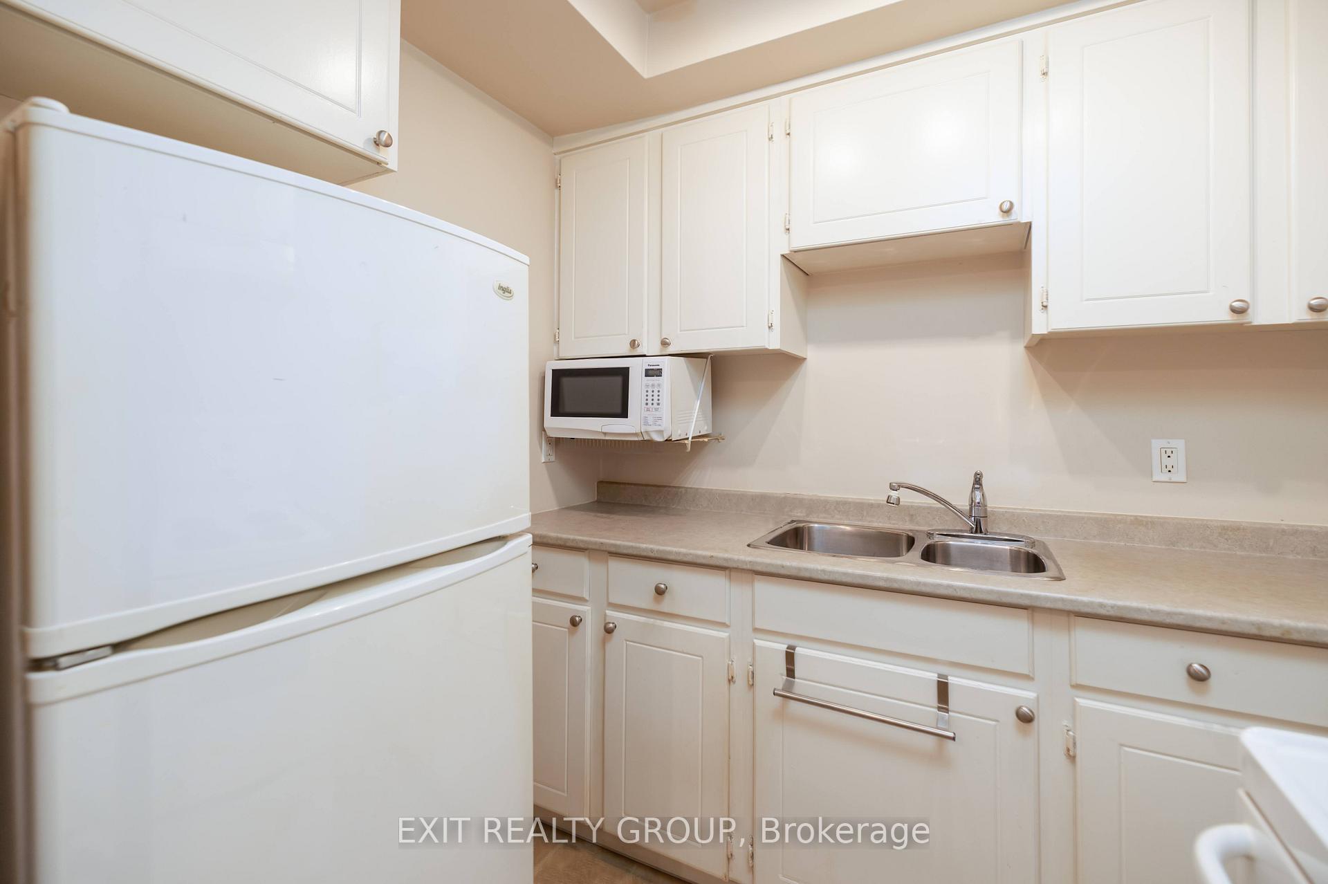Photo 15 of Unit 308, 25 College Street E, Belleville, Belleville Ward — HOMEH