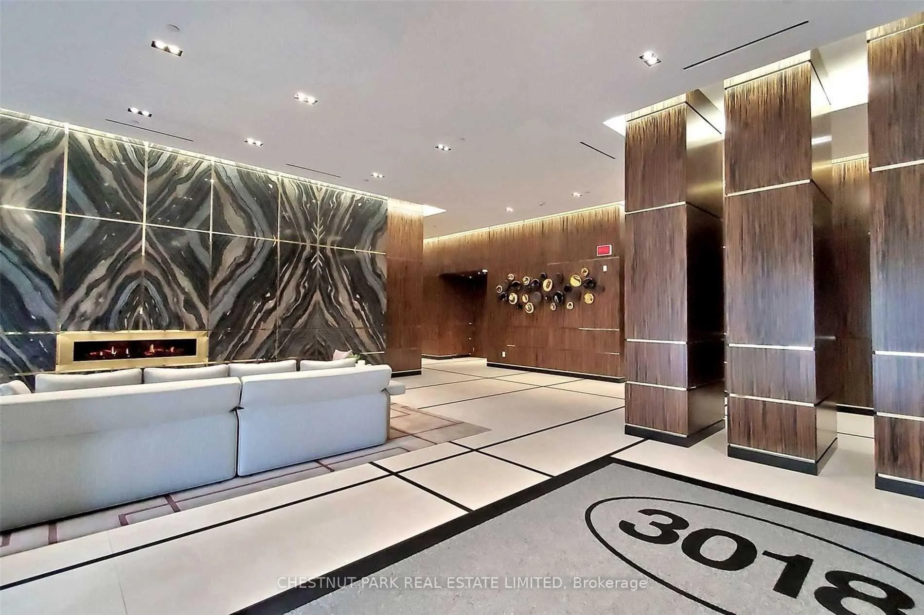 Photo 3 of Unit 705, 3018 Yonge Street, Toronto, Lawrence Park South — HOMEH