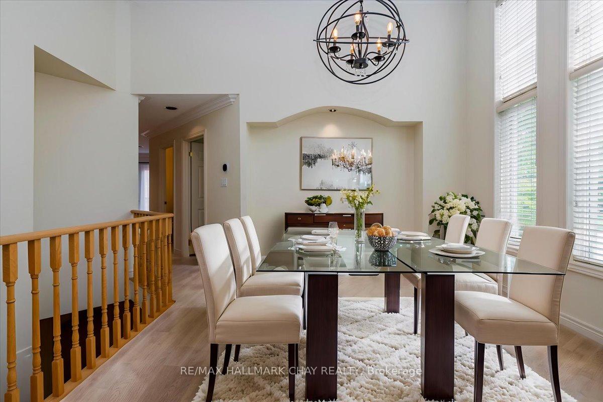 Photo 11 of 17 Artisan Lane, New Tecumseth, Alliston — HOMEH