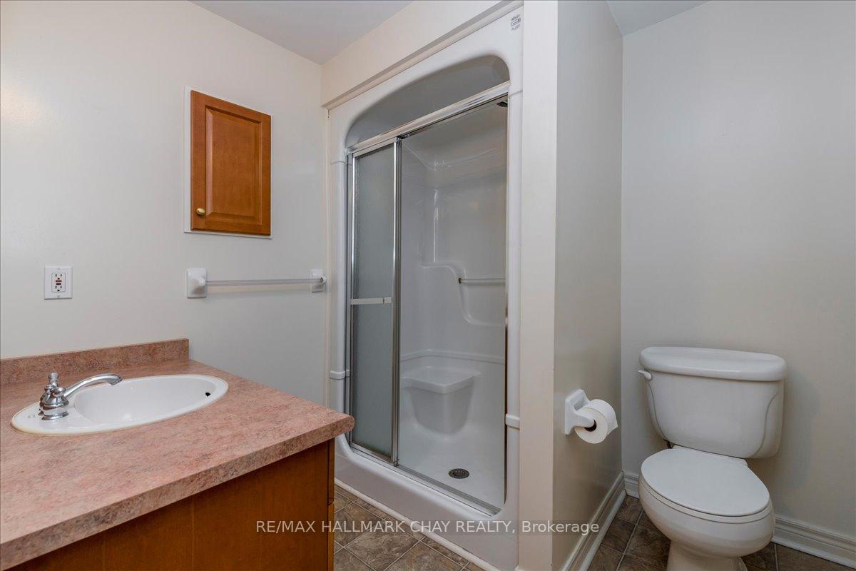 Photo 30 of 17 Artisan Lane, New Tecumseth, Alliston — HOMEH