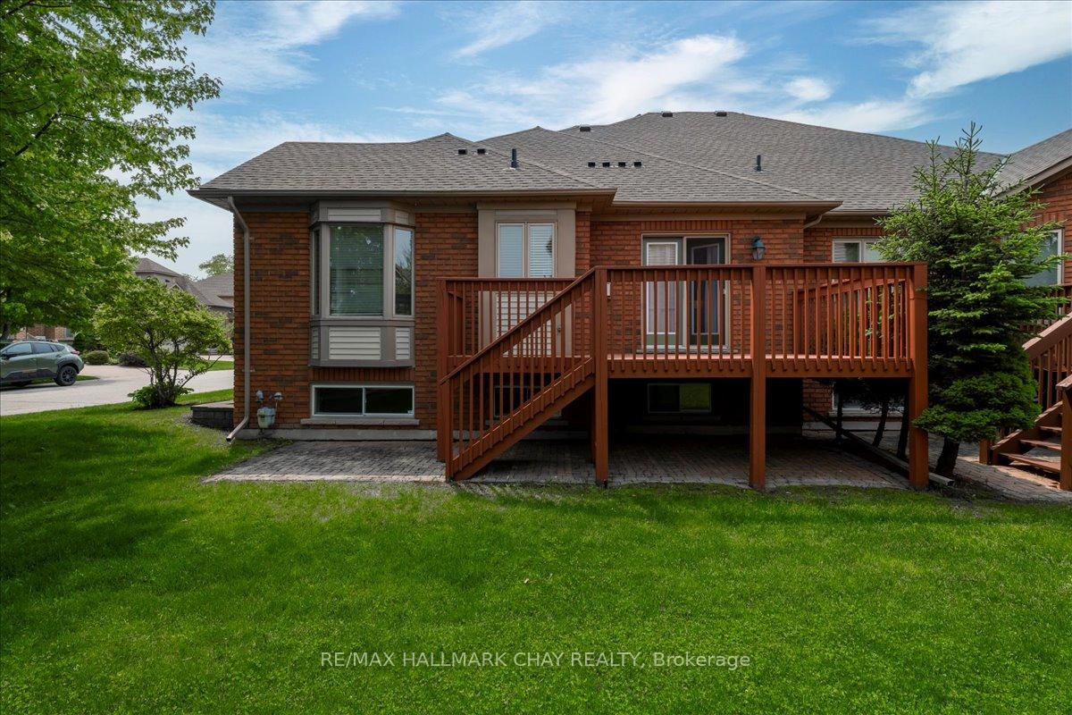 Photo 35 of 17 Artisan Lane, New Tecumseth, Alliston — HOMEH