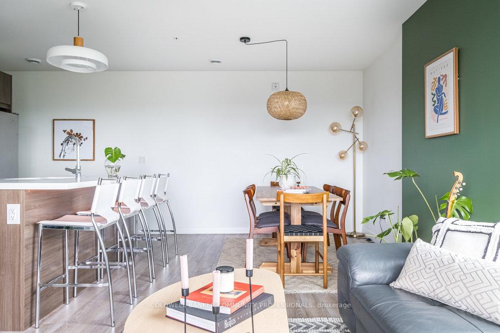 Photo 11 of Unit 404, 467 Charlton Avenue E, Hamilton, Stinson — HOMEH