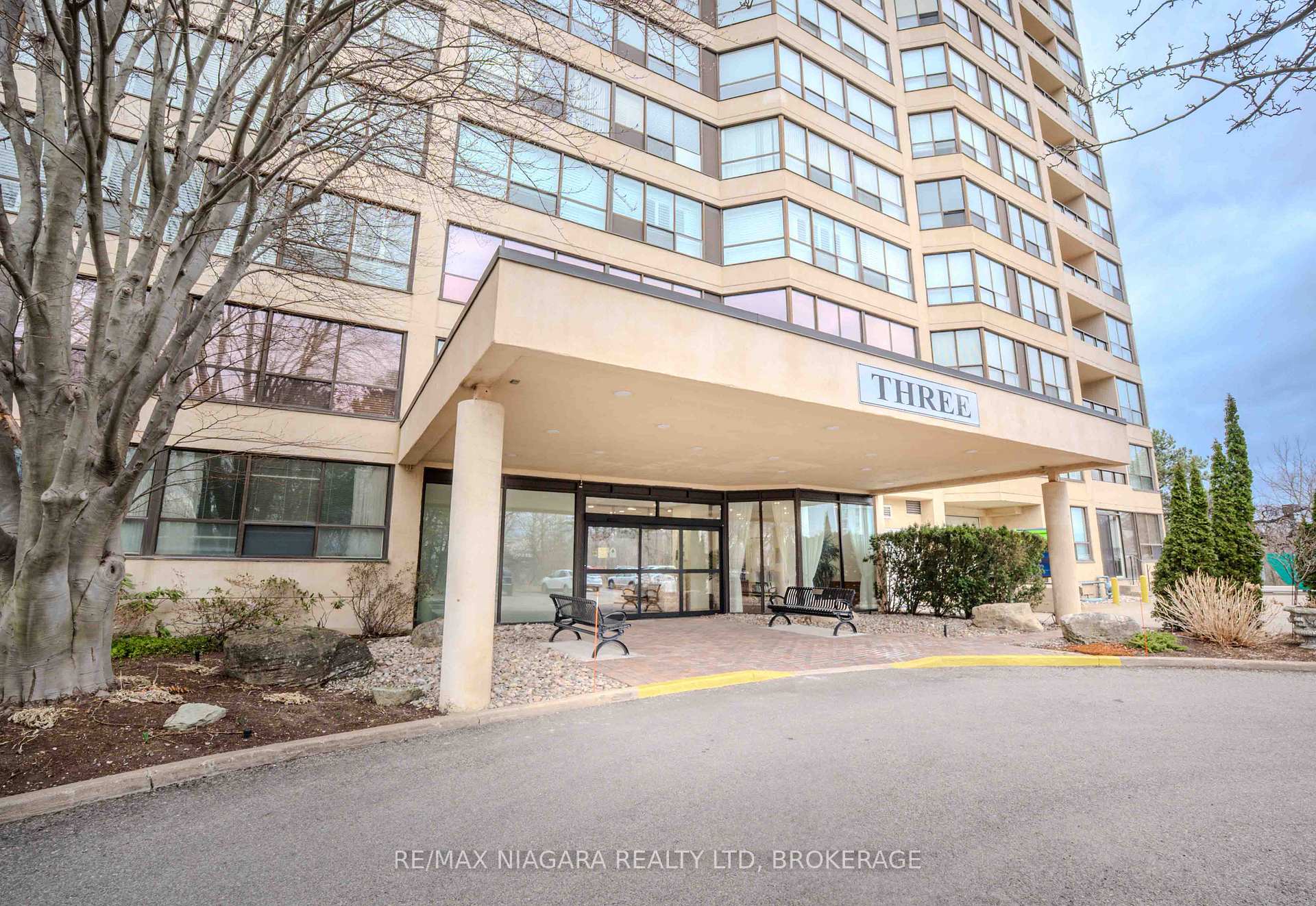 Photo 1 of Unit 1107, 3 Towering Heights Boulevard, St. Catharines, Glendale/Glenridge — HOMEH