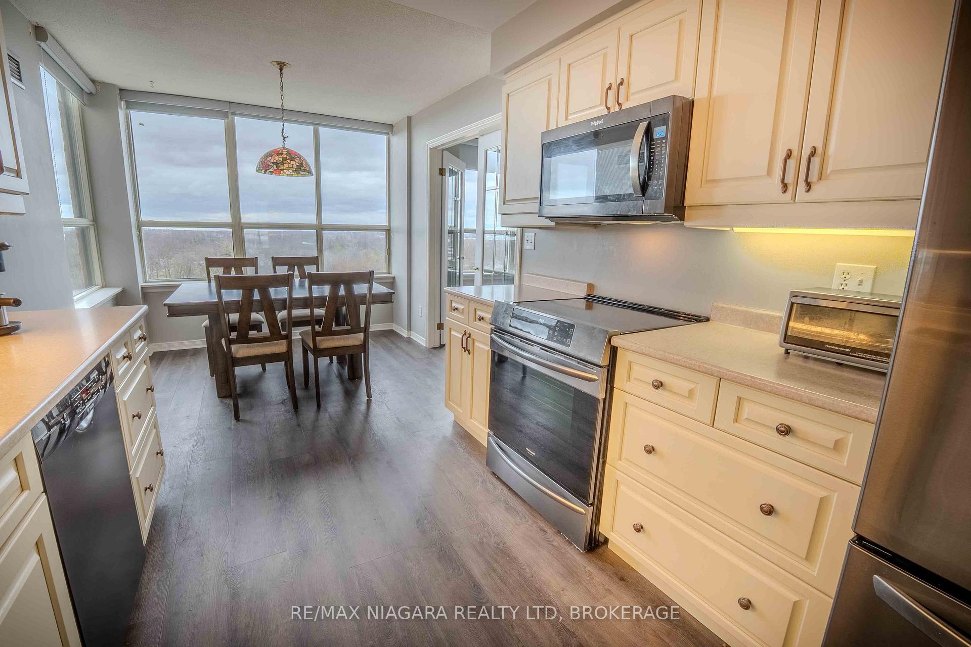 Photo 18 of Unit 1107, 3 Towering Heights Boulevard, St. Catharines, Glendale/Glenridge — HOMEH