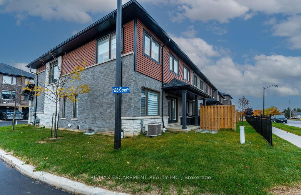 Photo 19 of Unit 22, 106 Court Drive, Brant, Paris — HOMEH