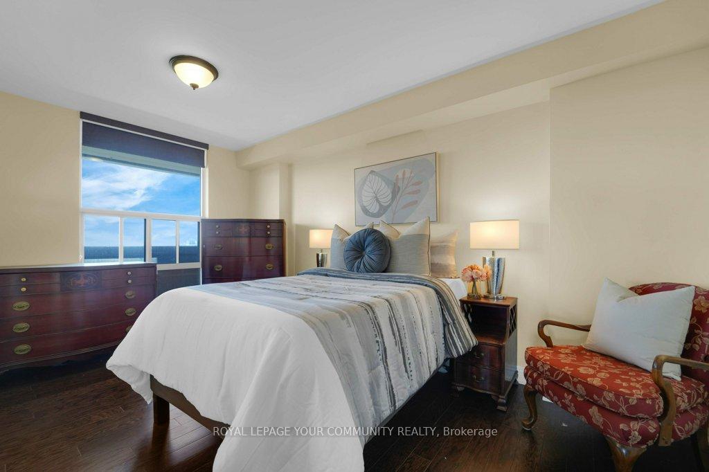 Photo 3 of Unit 1211, 50 Inverlochy Boulevard, Markham, Royal Orchard — HOMEH