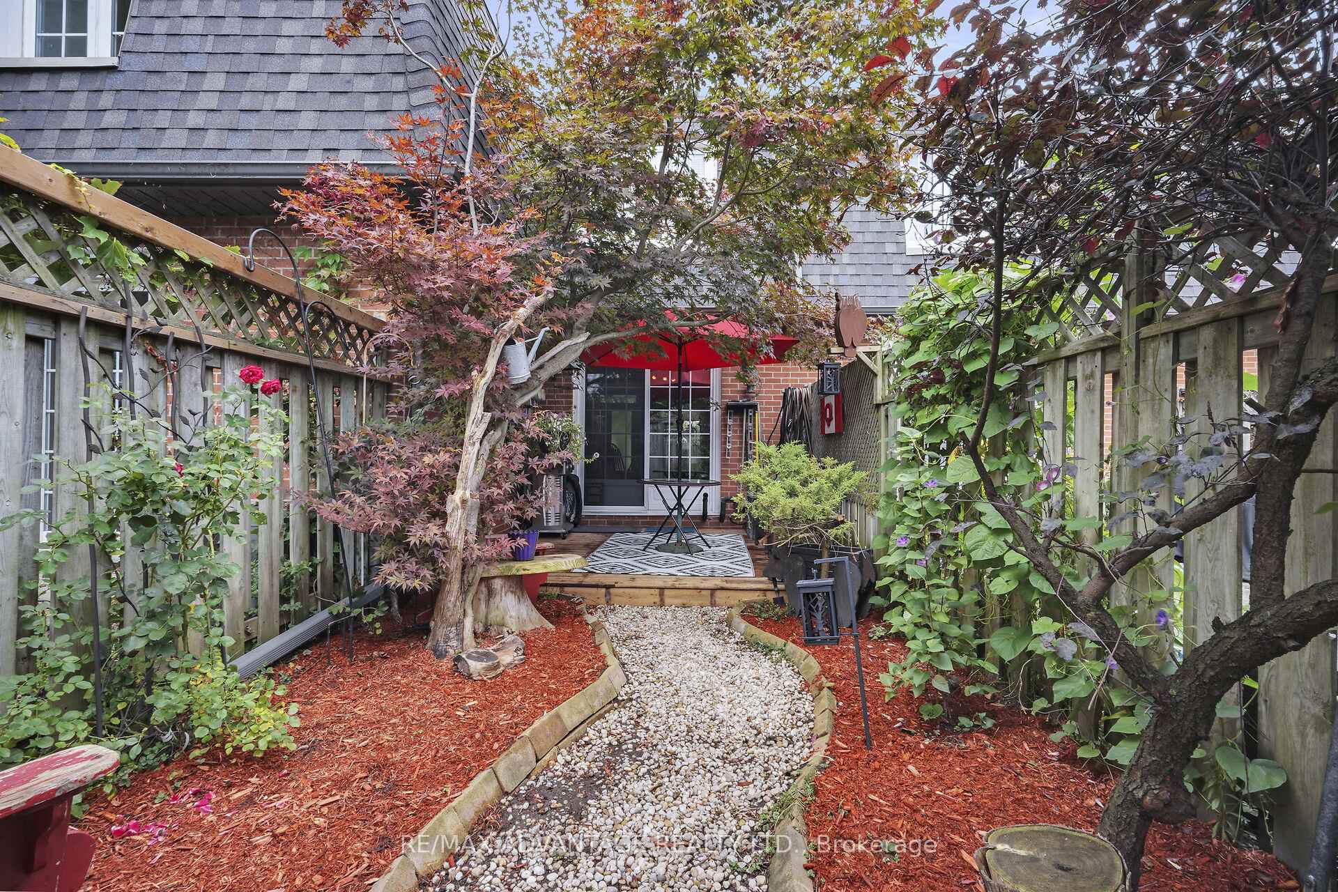 Photo 6 of 17 Blackacres Boulevard, London, North F — HOMEH