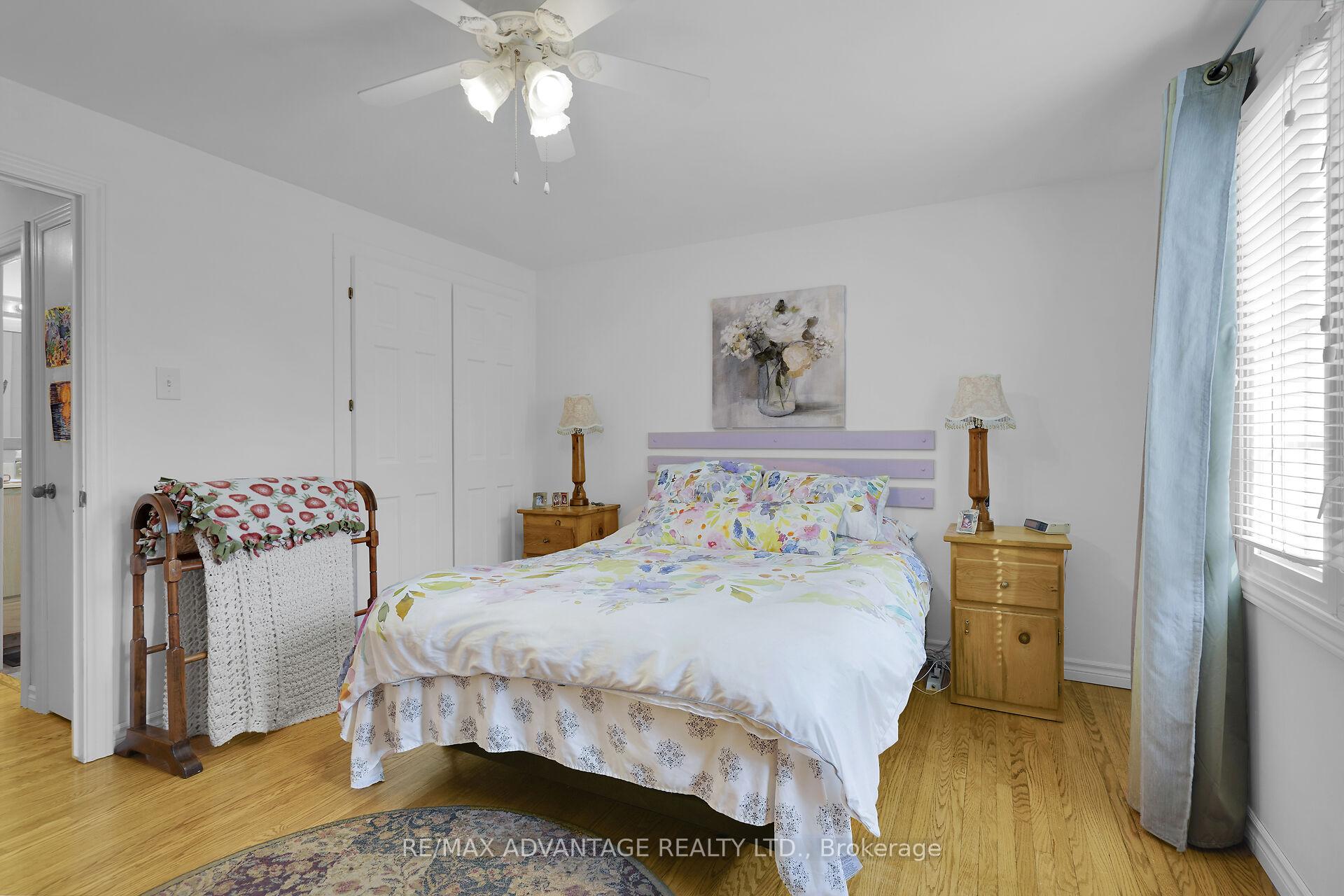 Photo 25 of 17 Blackacres Boulevard, London, North F — HOMEH