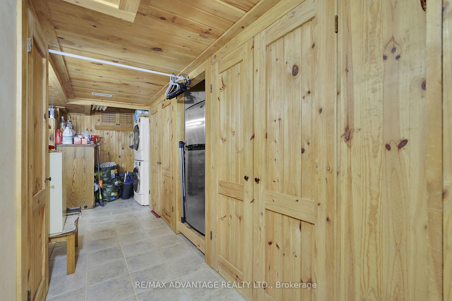 Photo 33 of 17 Blackacres Boulevard, London, North F — HOMEH