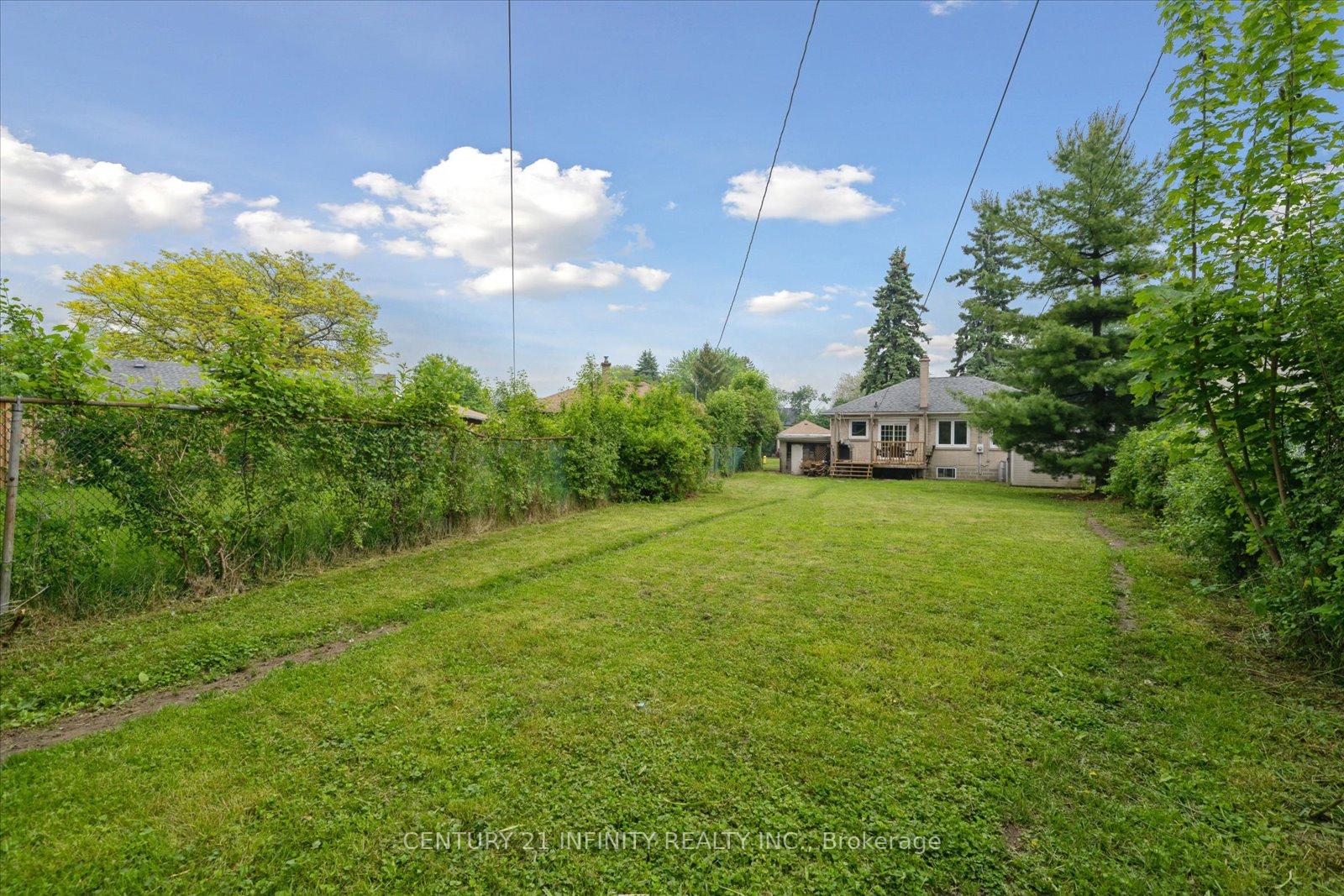 Photo 27 of 9 Forest Road, Ajax, South East — HOMEH