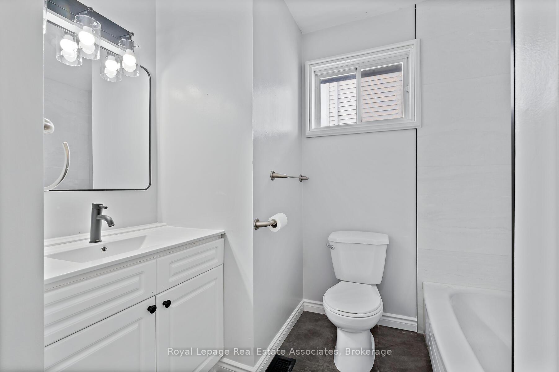 Photo 16 of 16 Bush Street, Collingwood — HOMEH