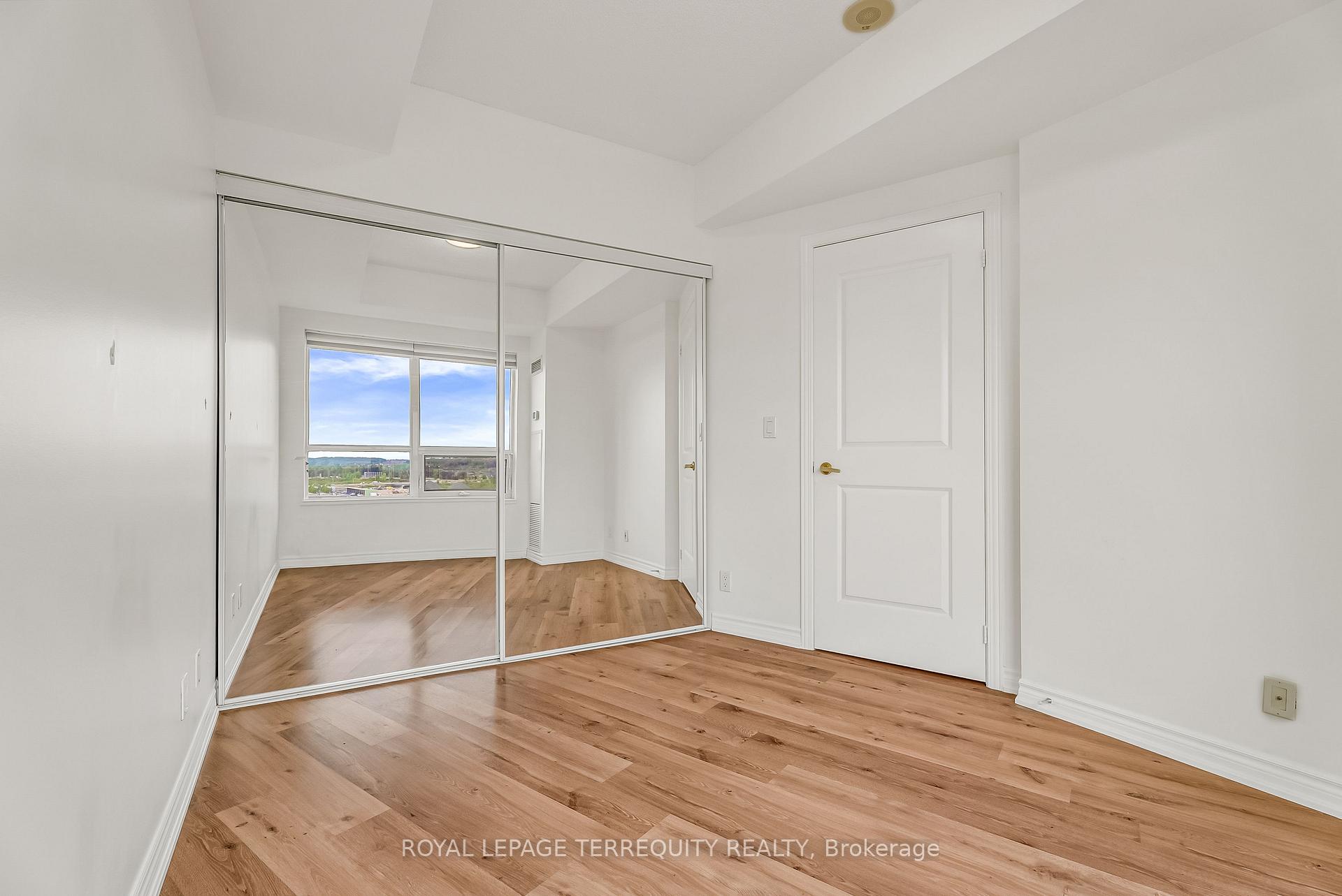 Photo 45 of Unit 1409, 9225 Jane Street, Vaughan, Maple — HOMEH