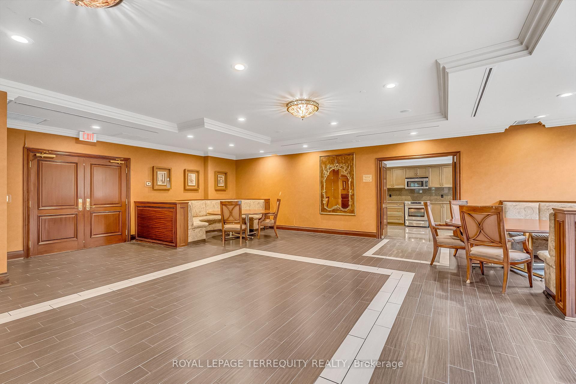 Photo 51 of Unit 1409, 9225 Jane Street, Vaughan, Maple — HOMEH