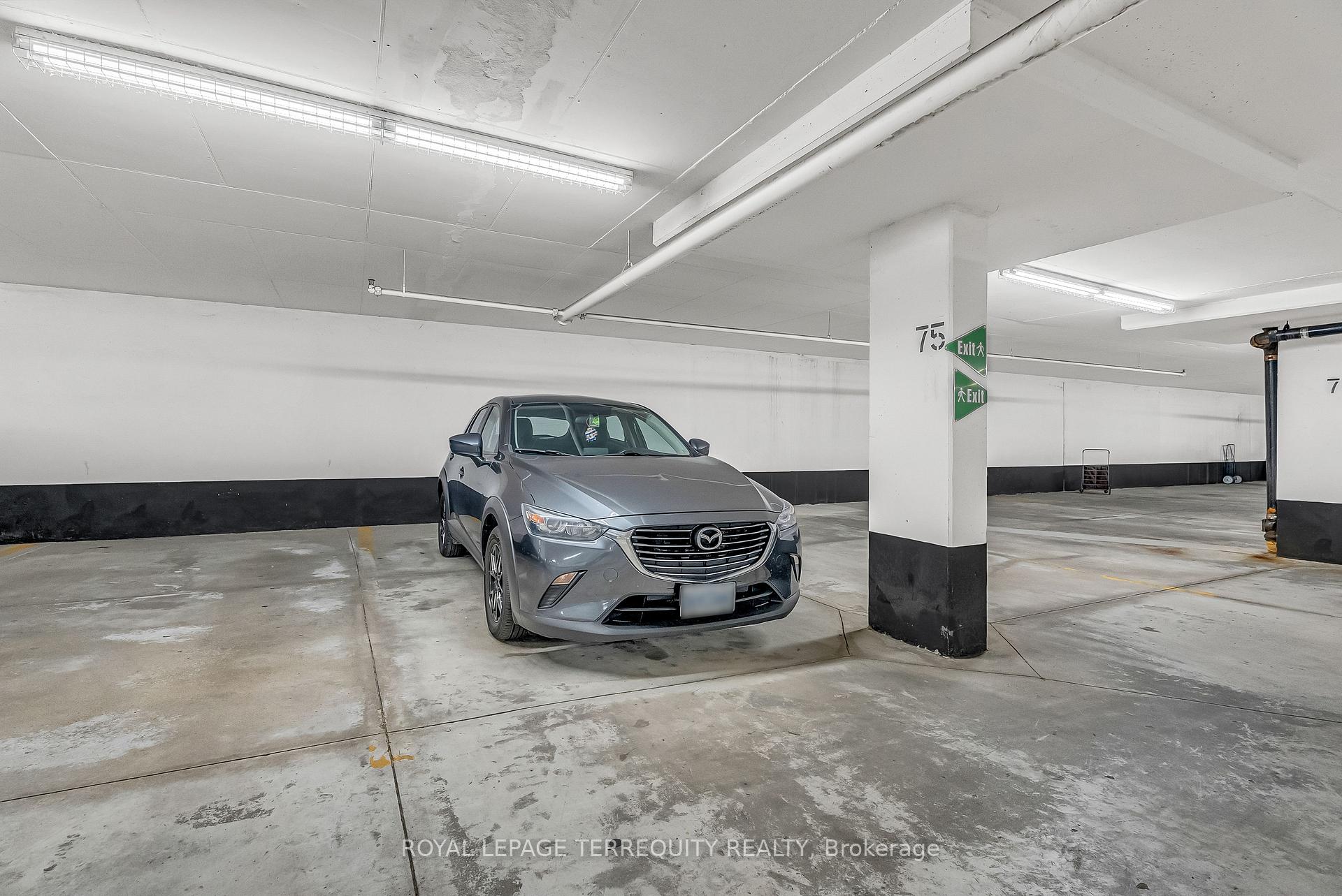 Photo 57 of Unit 1409, 9225 Jane Street, Vaughan, Maple — HOMEH