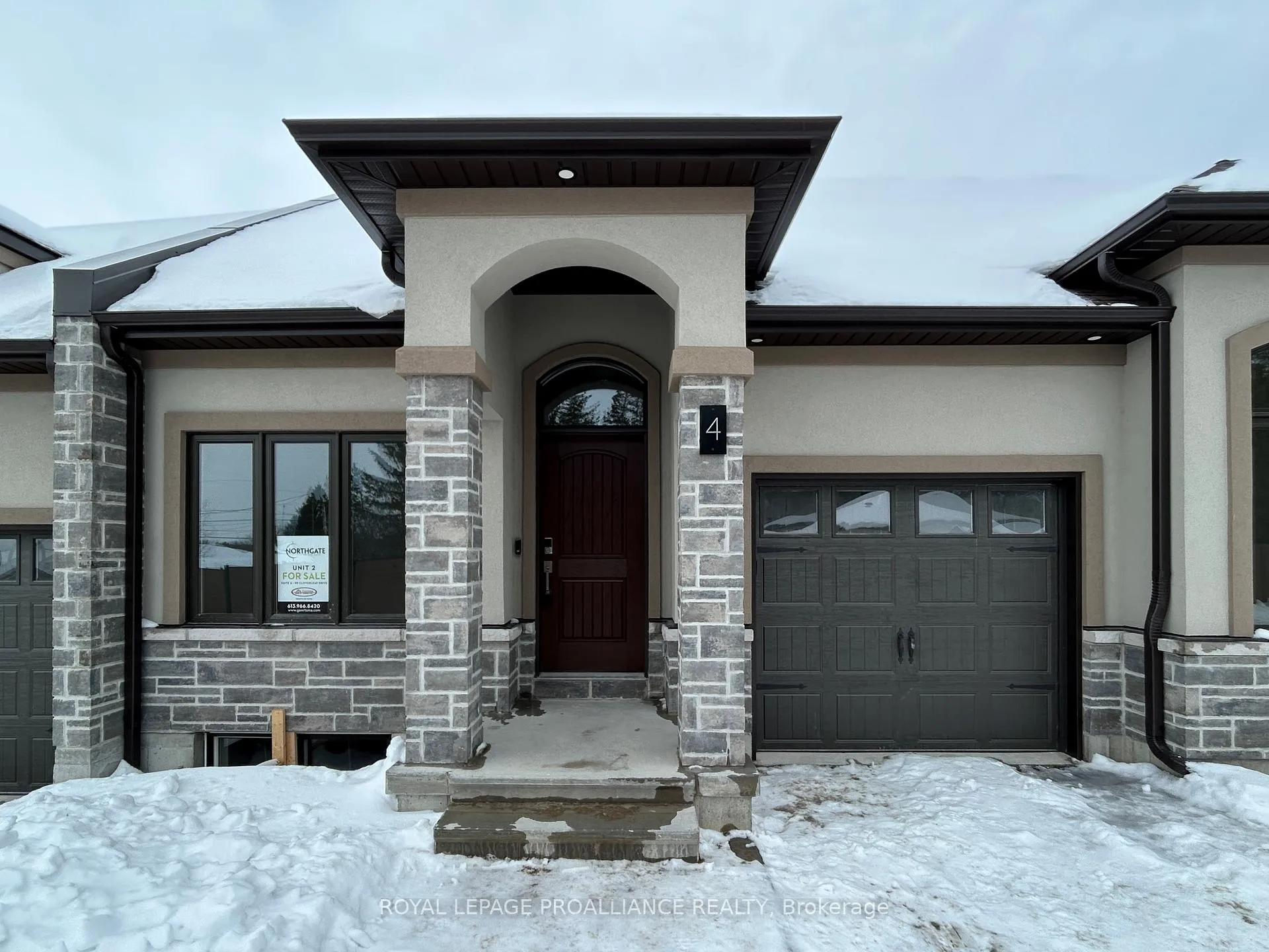 Front of Unit 4, 99 Cloverleaf Drive