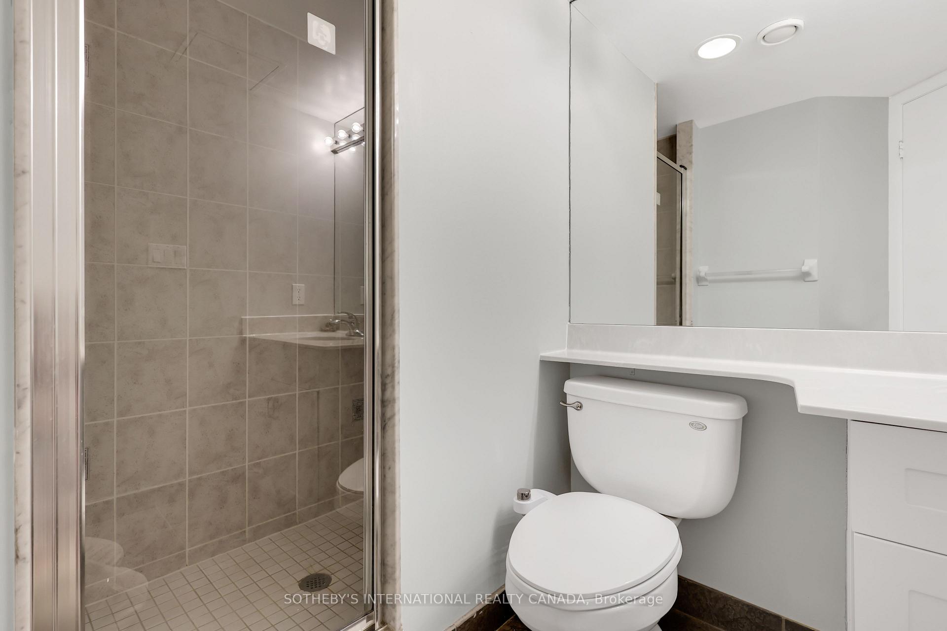 Photo 13 of Unit 2403, 210 Victoria Street, Toronto, Church-Yonge Corridor — HOMEH