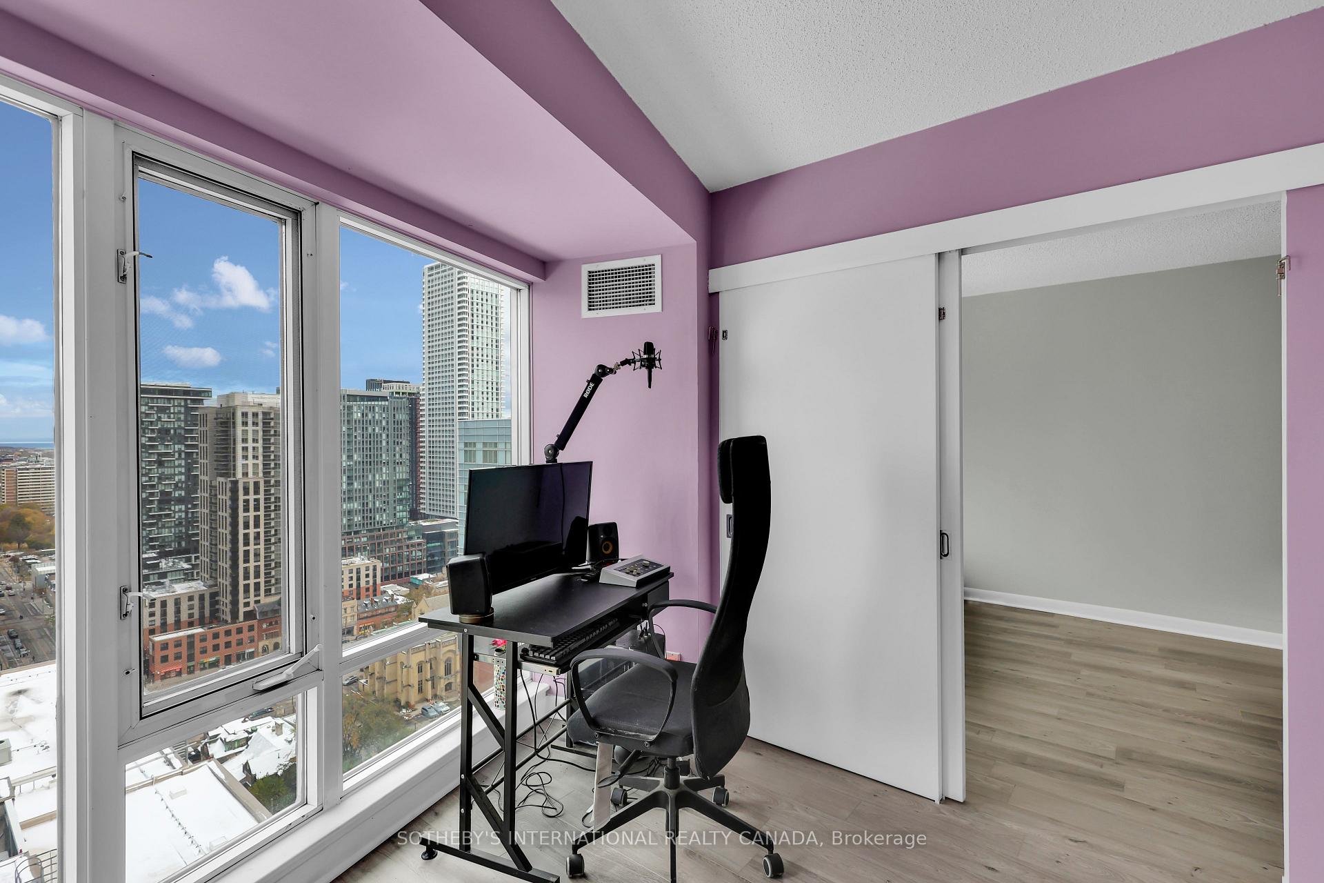 Photo 17 of Unit 2403, 210 Victoria Street, Toronto, Church-Yonge Corridor — HOMEH