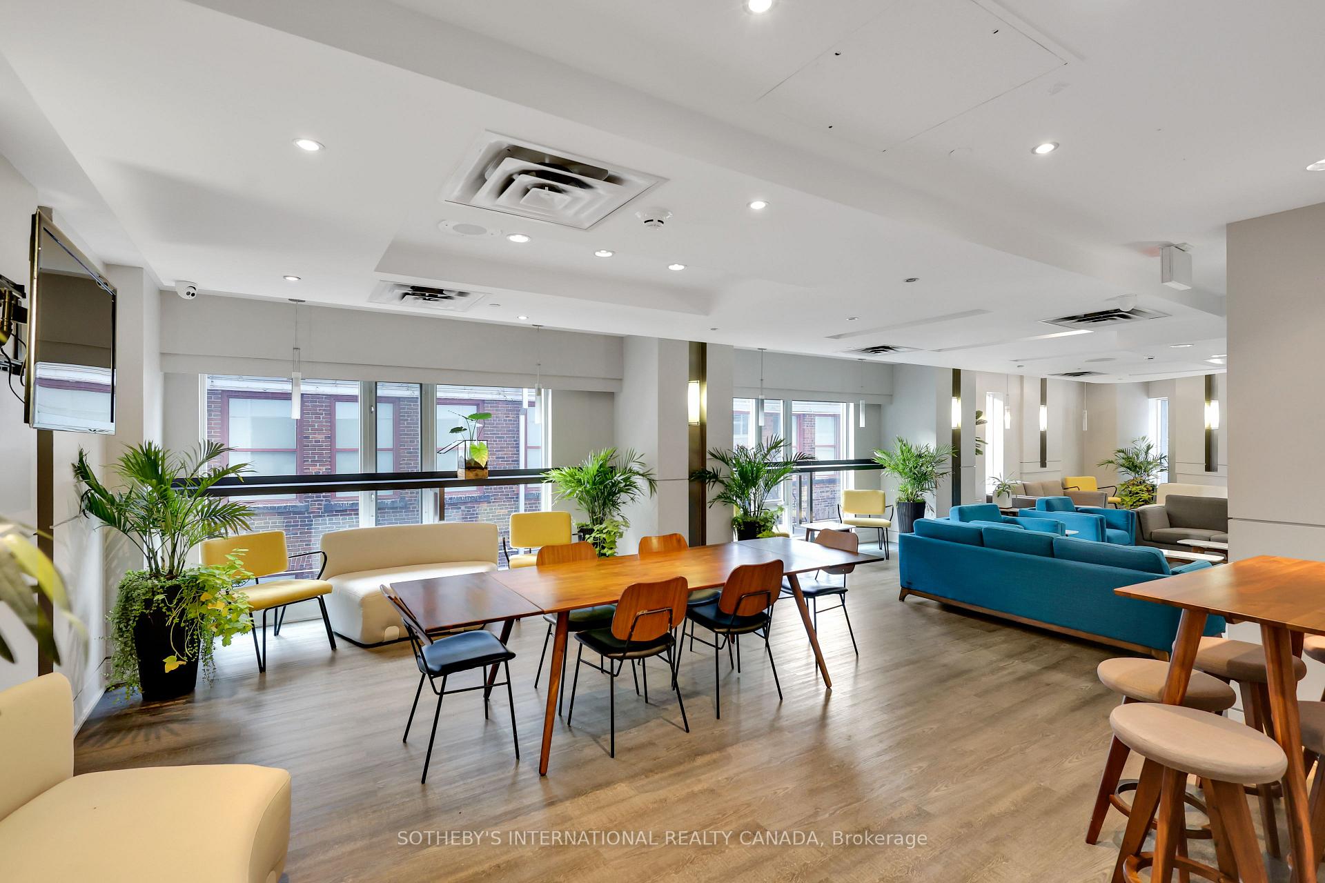Photo 23 of Unit 2403, 210 Victoria Street, Toronto, Church-Yonge Corridor — HOMEH