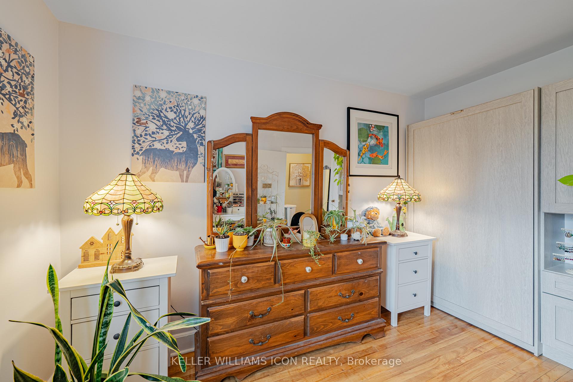 Photo 7 of 320 Donald B. Munro Drive, Ottawa, Carp — HOMEH