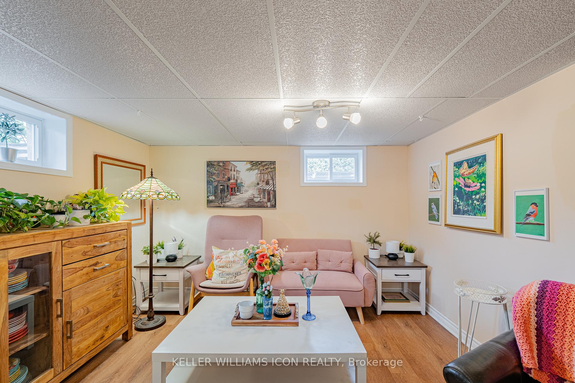 Photo 30 of 320 Donald B. Munro Drive, Ottawa, Carp — HOMEH