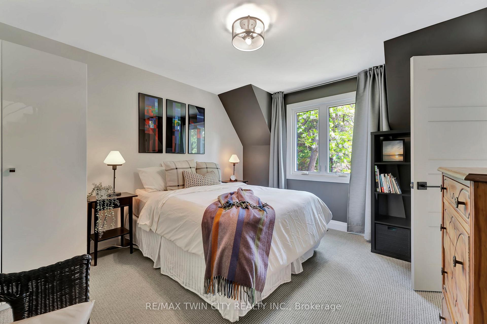 Photo 23 of Unit 1, 10 Stuart Street, Guelph, St. George's — HOMEH