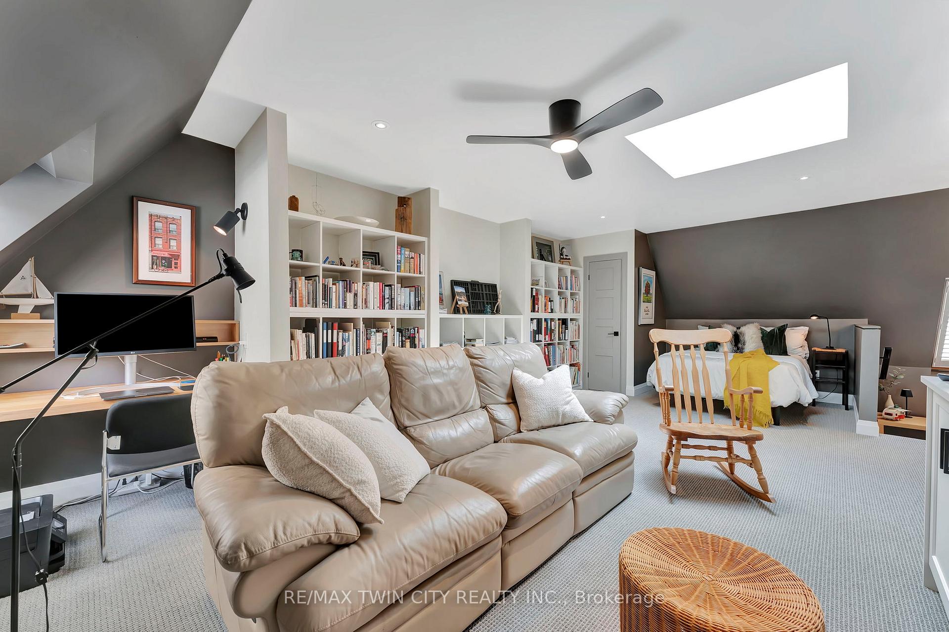 Photo 27 of Unit 1, 10 Stuart Street, Guelph, St. George's — HOMEH